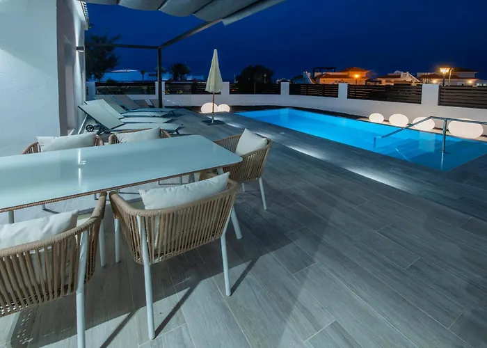 Villa Orchilla By Ecr