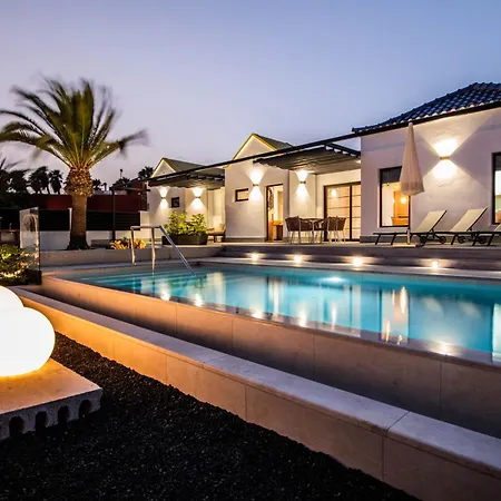 Villa Orchilla By Ecr